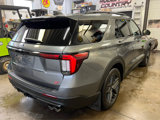 Used 2025 Ford Explorer ST image 4