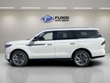 New 2025 Lincoln Navigator Reserve image 5