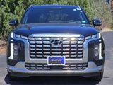 Used 2024 Hyundai Palisade Calligraphy image 3
