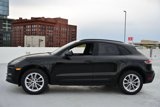 Used 2025 Porsche Macan image 2