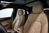 Used 2023 Porsche Macan image 5