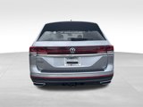Used 2024 Volkswagen Atlas SE image 4