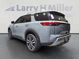 New 2025 Nissan Pathfinder Platinum image 3