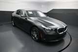 Used 2024 BMW i5 eDrive40i w/ Premium Package image 4