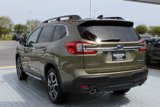 New 2025 Subaru Ascent Limited image 3