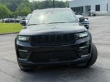 Certified 2023 Jeep Grand Cherokee Limited w/ Black Appearance Package image 2