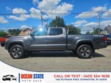 Used 2016 Toyota Tacoma TRD Sport image 2