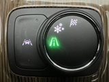 Used 2022 GMC Acadia SLE w/ Driver Convenience Package image 4