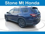Used 2025 Honda Pilot Sport image 4