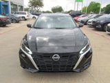 Used 2025 Nissan Altima 2.5 SV image 2