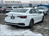 Used 2024 Volkswagen Jetta Sport image 3