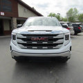 Used 2023 GMC Sierra 1500 SLE image 3