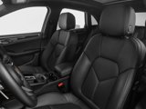 Certified 2023 Porsche Macan image 5