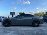 Used 2019 Dodge Charger SXT image 2