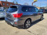 Used 2020 Nissan Pathfinder S image 4