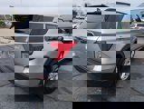 Used 2022 Ford Explorer XLT image 3