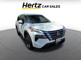 Used 2024 Nissan Rogue SV image 3
