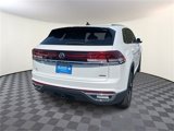 New 2025 Volkswagen Atlas Cross Sport SEL image 5