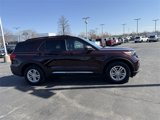 Used 2023 Ford Explorer XLT w/ Equipment Group 202A image 3
