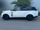 Used 2025 Land Rover Range Rover SE image 2