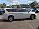 New 2026 Chrysler Pacifica Select image 4