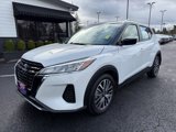 Used 2024 Nissan Kicks SV image 2
