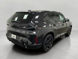 New 2025 BMW XM image 3