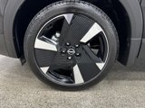 Used 2025 Nissan Kicks SR image 2