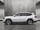 New 2025 Volkswagen Atlas SEL image 3