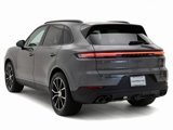 Certified 2024 Porsche Cayenne image 3