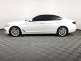 Used 2021 BMW 530i xDrive image 2