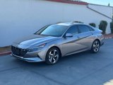 Used 2023 Hyundai Elantra Limited image 2