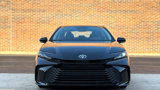 Used 2025 Toyota Camry XLE image 3
