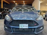 Used 2018 Ford Focus ST image 2
