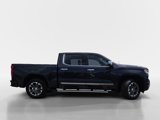 Used 2022 Chevrolet Silverado 1500 High Country w/ Technology Package image 2