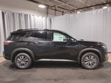 New 2025 Nissan Pathfinder SV w/ SV Premium Package image 2