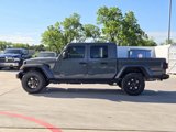 New 2025 Jeep Gladiator Sport image 3