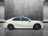 Used 2023 Toyota Camry SE image 4
