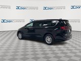 New 2025 Chrysler Pacifica Select image 6