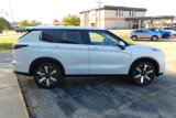 New 2025 Mitsubishi Outlander SE image 6