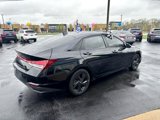 Used 2021 Hyundai Elantra SEL image 5