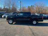 Used 2022 Nissan Frontier S w/ Technology Package image 4