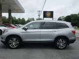Used 2017 Honda Pilot Touring image 3