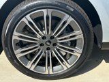 New 2025 Land Rover Range Rover SE image 3