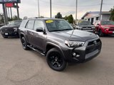 Used 2020 Toyota 4Runner SR5 Premium image 3