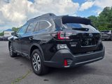 Used 2022 Subaru Outback Premium image 4