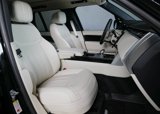 New 2025 Land Rover Range Rover SE image 3