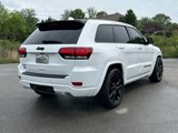 Used 2021 Jeep Grand Cherokee Laredo X image 3