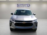 Used 2025 Chevrolet Trax LS w/ Driver Confidence Package image 3
