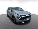Used 2024 Kia Sportage LX image 3